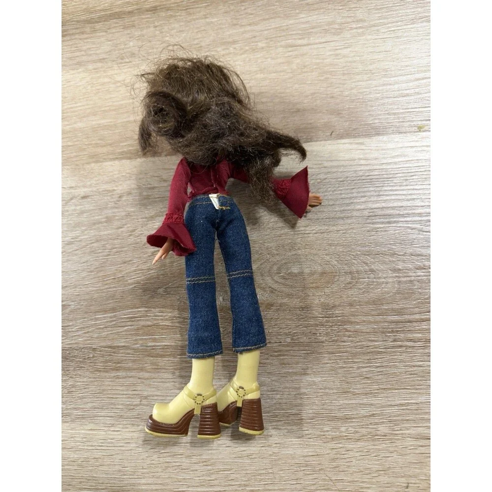 Bratz Dolls Y2K Sleep Over Yasmin Style It Yasmin Style It Cloe Platform Boots